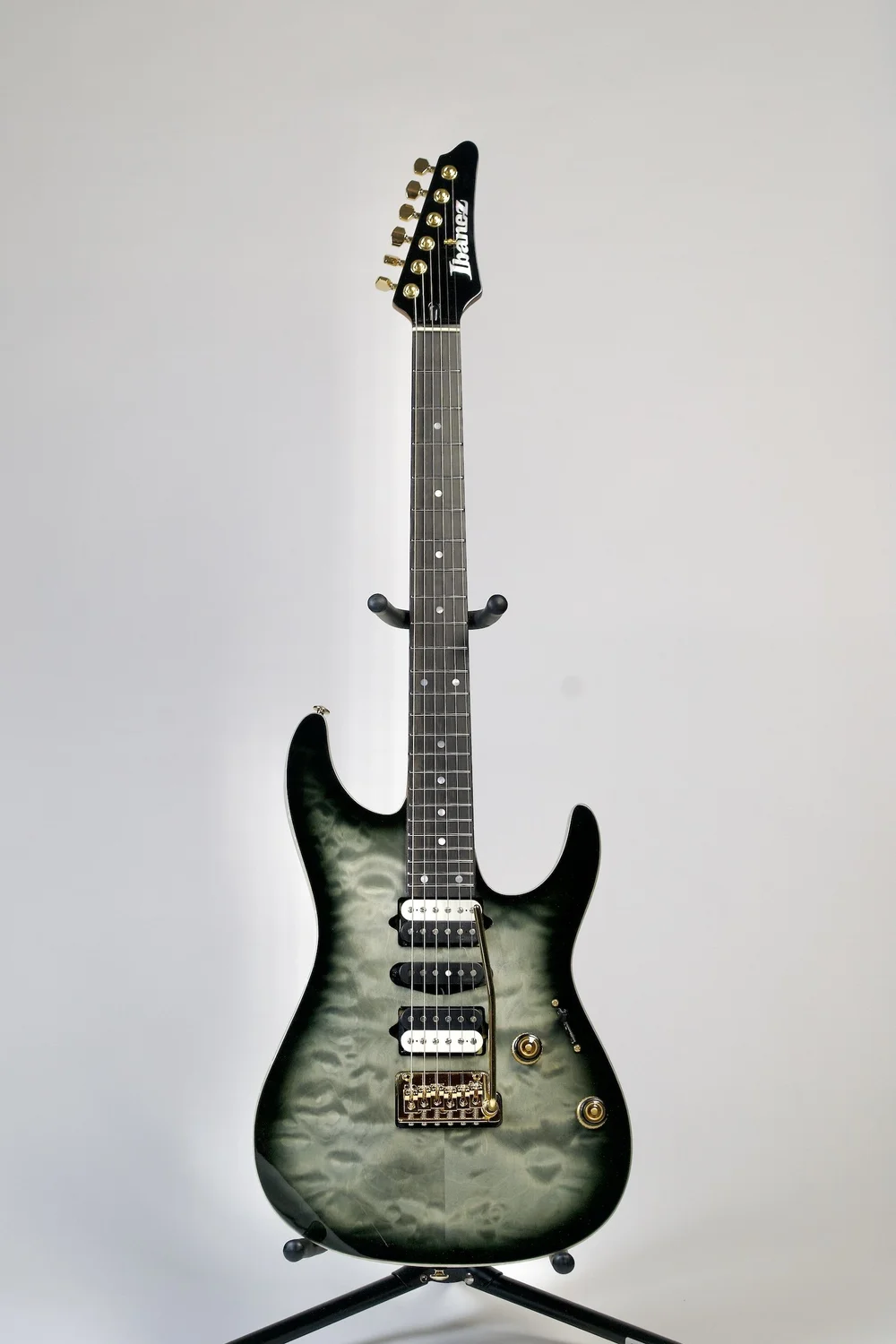 ギター Ibanez AZ premium AZ47P1QM Amazon.com: Ibanez Premium AZ47P1QM Electric Guitar - Dragon